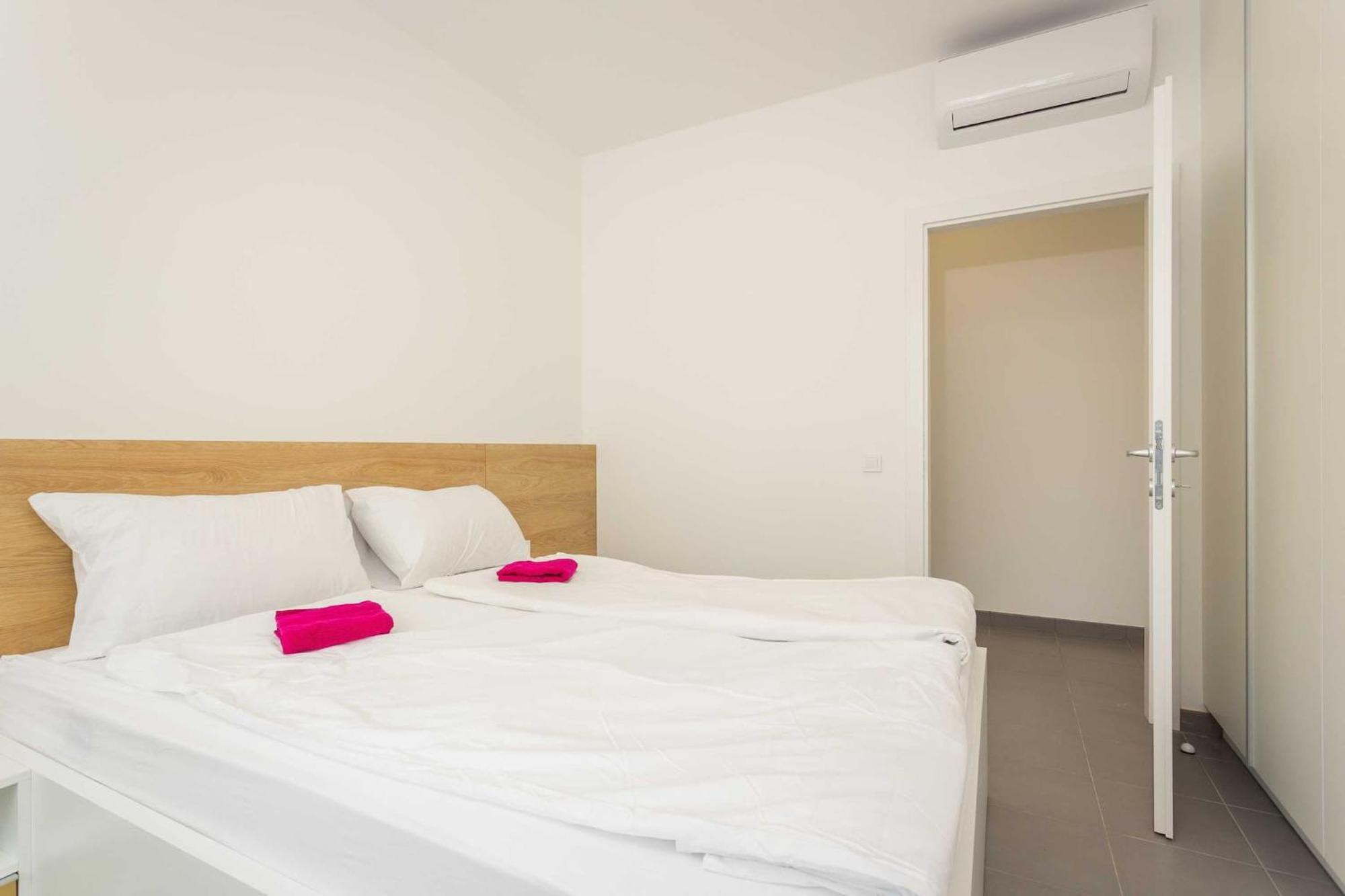 Apartments At Villa Frida Premantura Εξωτερικό φωτογραφία