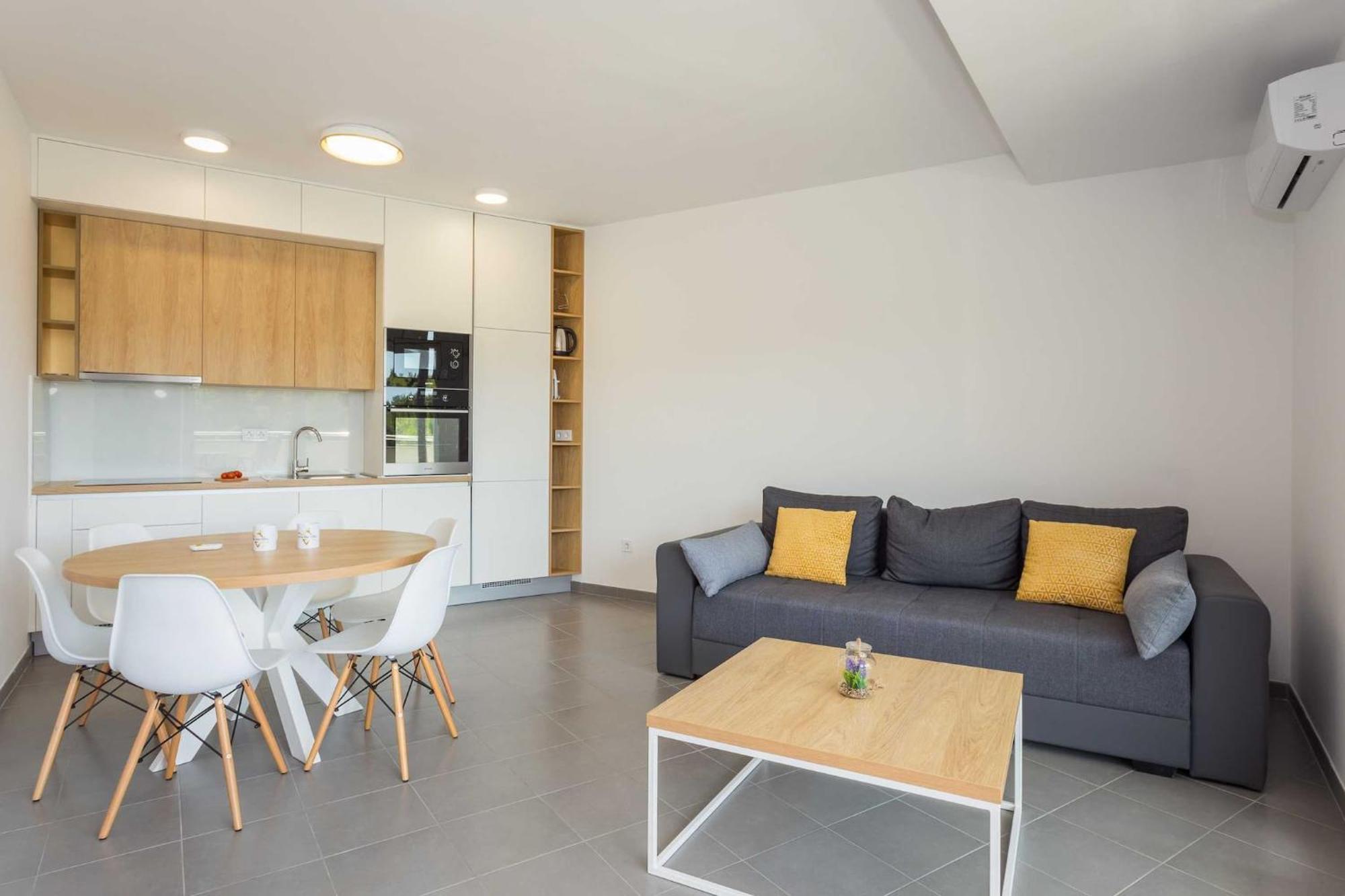 Apartments At Villa Frida Premantura Εξωτερικό φωτογραφία